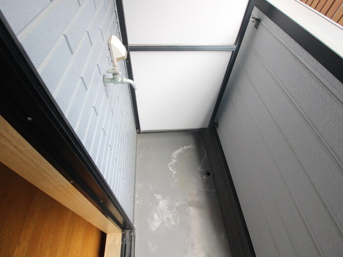 物件内観写真20　(洗濯機置場)