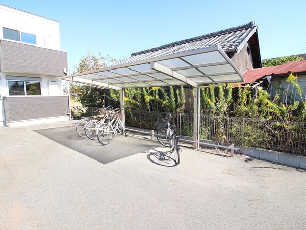 駐輪場