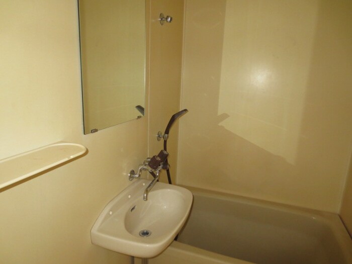 物件内観写真15　(洗面)