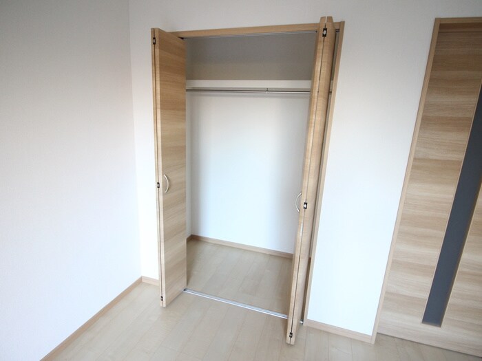 物件内観写真10　(収納)