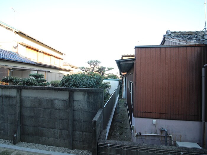 物件内観写真18　(室内からの展望)