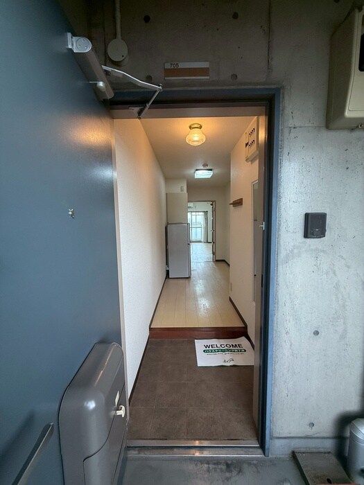 物件内観写真18　(玄関)