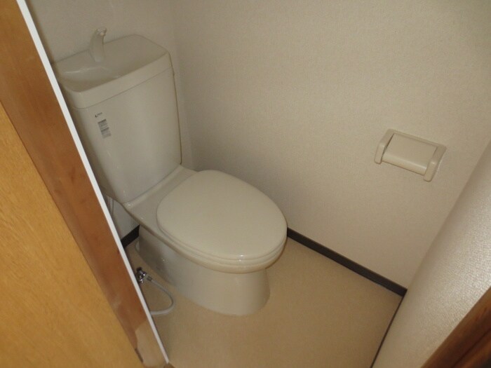 物件内観写真7　(トイレ)
