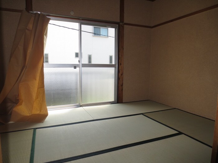 物件内観写真10　(居室)