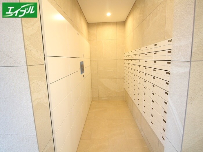 物件外観写真3　(建物設備)