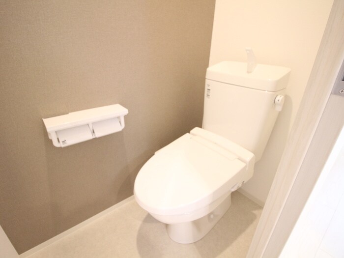 物件内観写真12　(トイレ)