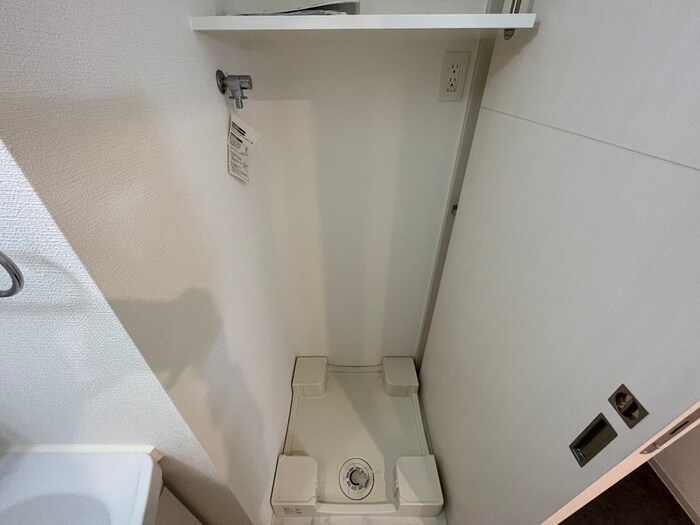 物件内観写真22　(洗濯機置場)