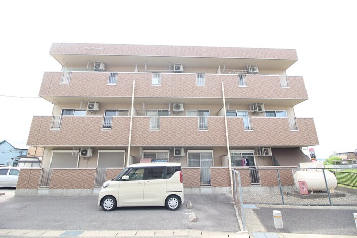 物件外観写真2　(外観写真)