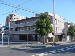 ル－セント山内外観写真