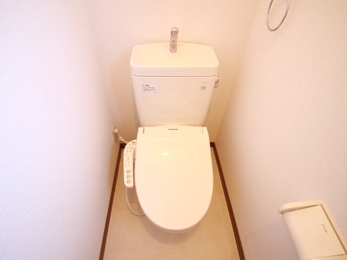 物件内観写真12　(トイレ)