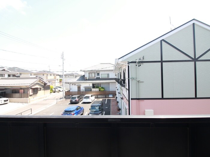 物件内観写真16　(室内からの展望)