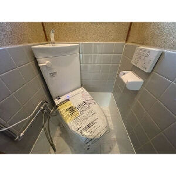 物件内観写真9　(トイレ)