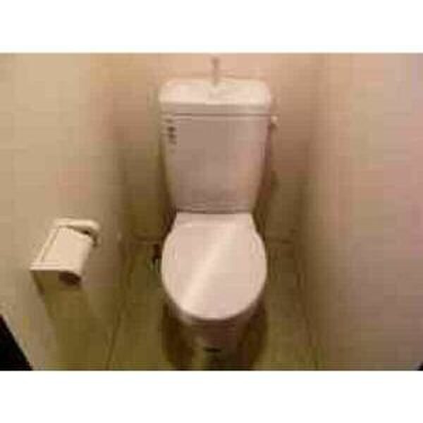 物件内観写真9　(トイレ)