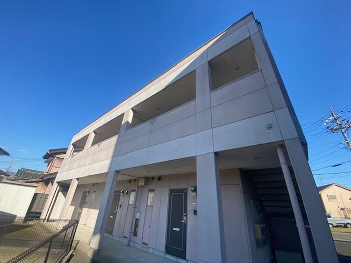 物件外観写真6　(外観写真)