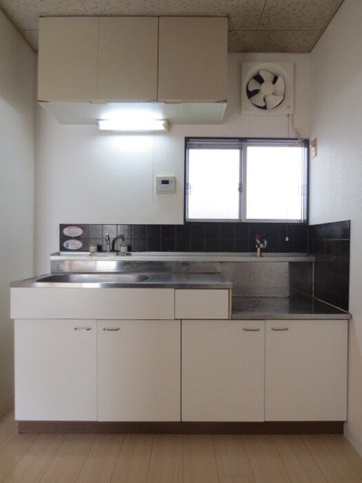 物件内観写真9　(キッチン)