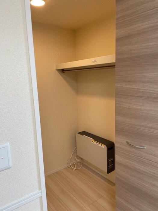 物件内観写真7　(収納)