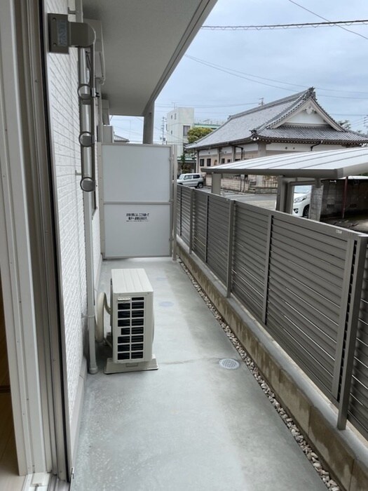 物件内観写真8　(ベランダ・バルコニー)