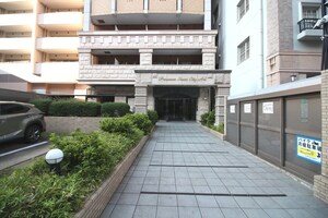 ﾌﾟﾚｻﾝｽ泉ｼﾃｨｱｰｸ(506)外観写真