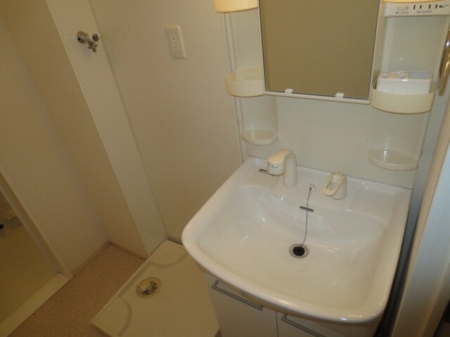 物件内観写真12　(洗面)