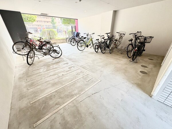 駐輪場