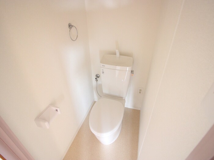 物件内観写真14　(トイレ)