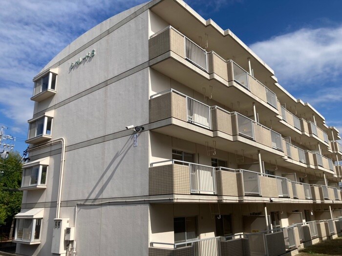 物件外観写真3　(外観写真)