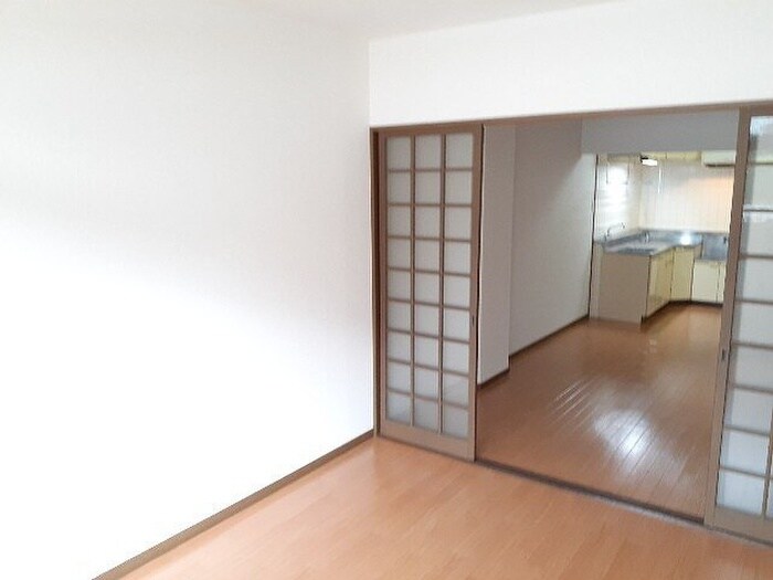 物件内観写真6　(内観写真)