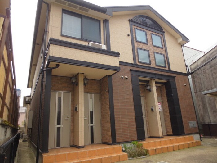 物件外観写真2　(外観写真)