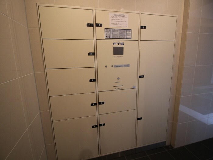 物件外観写真6　(建物設備)