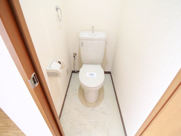 物件内観写真13　(トイレ)