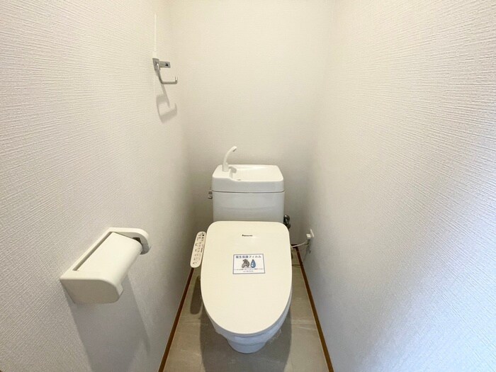 物件内観写真16　(トイレ)