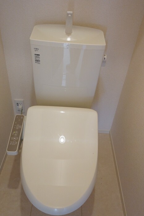 物件内観写真11　(トイレ)