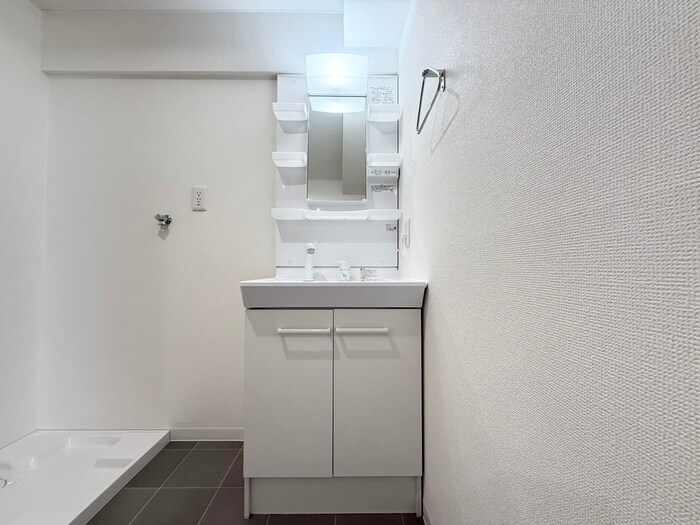 物件内観写真11　(収納)