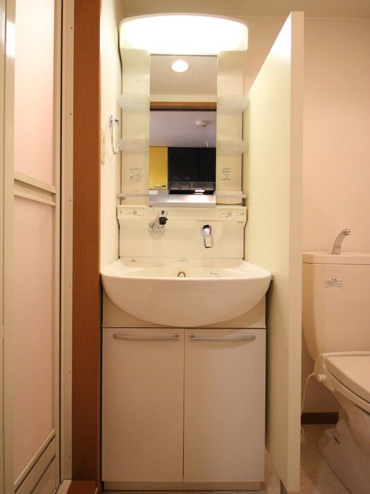 物件内観写真13　(洗面)