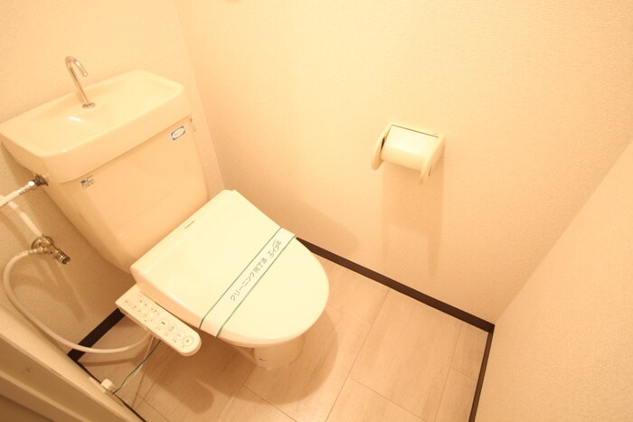 物件内観写真11　(トイレ)