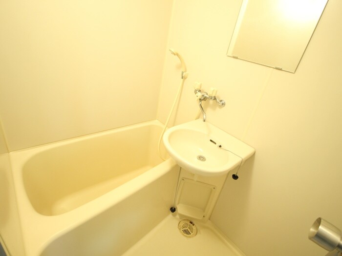 物件内観写真10　(バス／シャワールーム等)