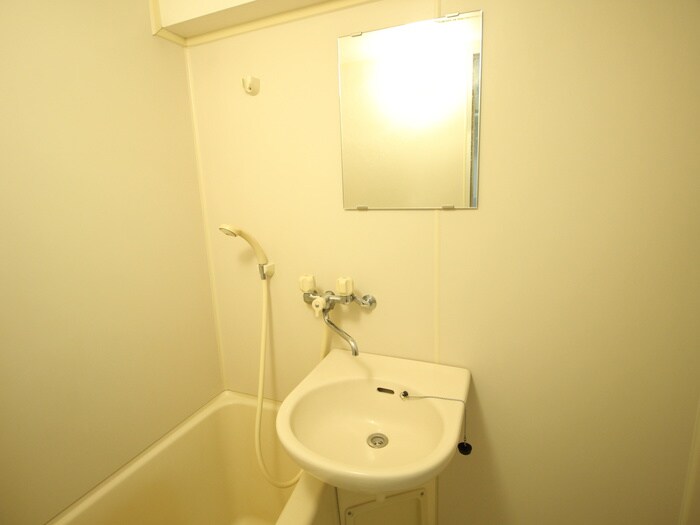 物件内観写真12　(洗面)