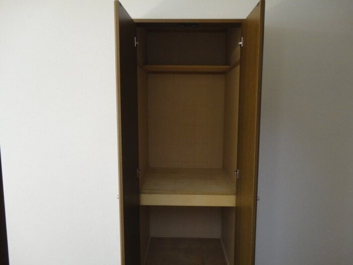 物件内観写真17　(収納)