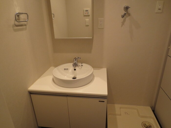 物件内観写真10　(洗面)