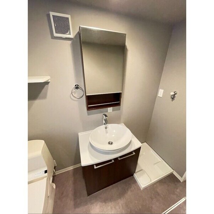 物件内観写真10　(洗面)