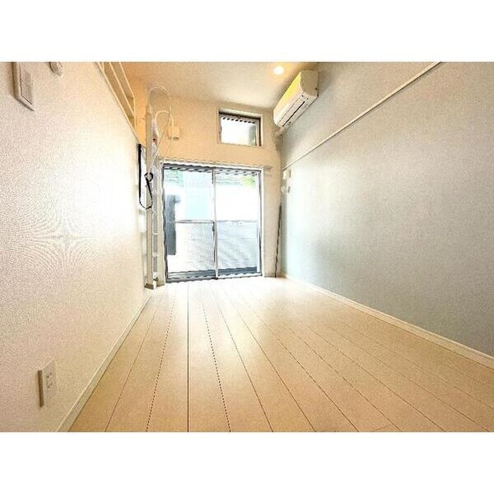 物件内観写真13　(居室)