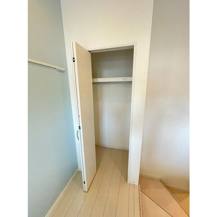 物件内観写真15　(収納)