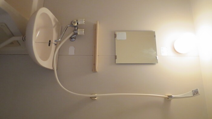 物件内観写真9　(洗面)