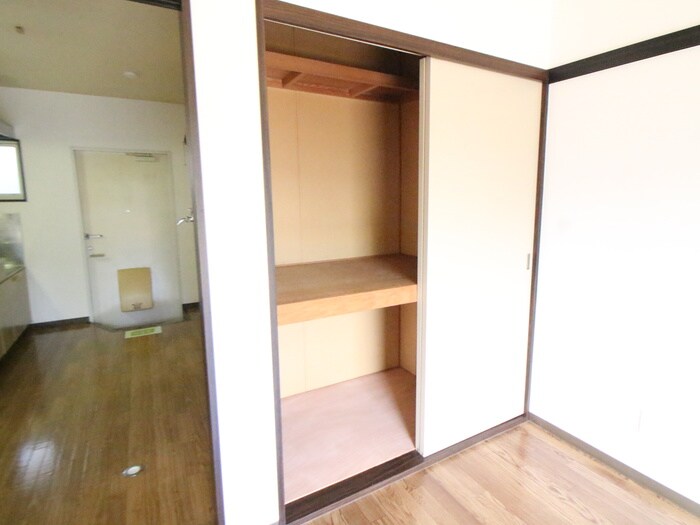 物件内観写真14　(収納)