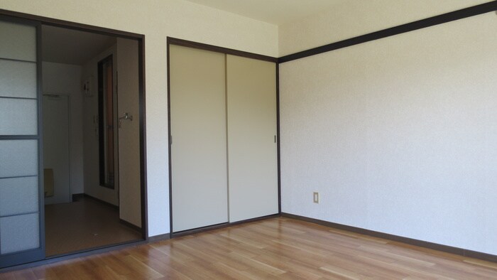 物件内観写真16　(居室)