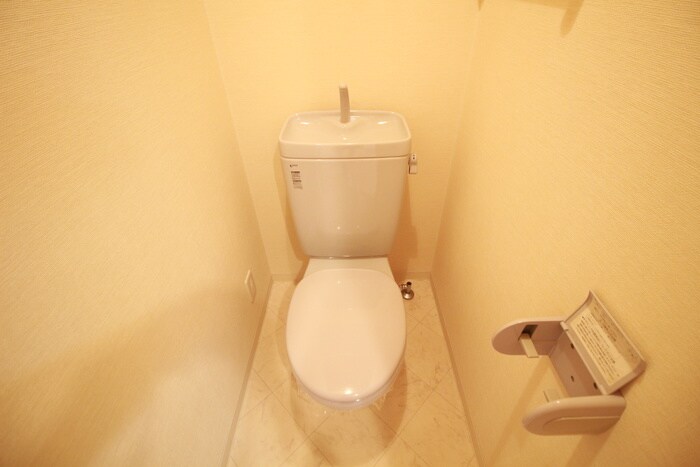 物件内観写真15　(トイレ)