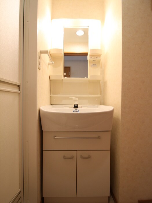 物件内観写真10　(洗面)