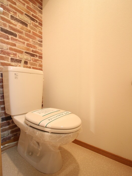 物件内観写真13　(トイレ)