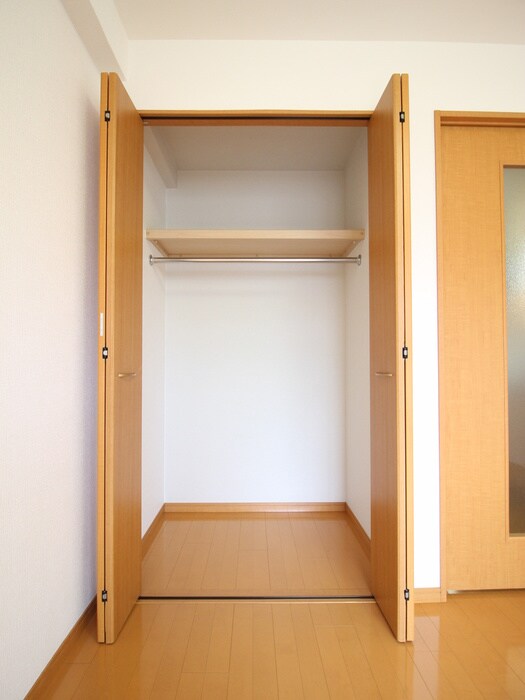 物件内観写真14　(収納)