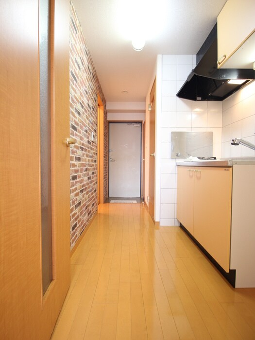 物件内観写真17　(廊下)